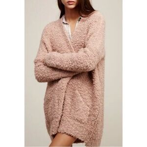 Free People Pink Boucle Fuzzy Chunky Knit Oversized V-Neck Cardigan, size XS